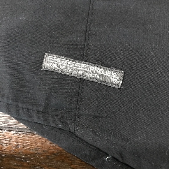 NEW Button-down short sleeve shirt - Picture 8 of 8